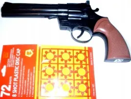 sylwester-duzy-pistolet-na-kapiszony-rewolwer-huk