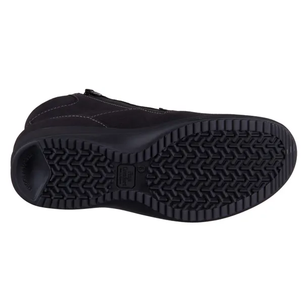 parsenn-kod-producenta-02243049393-marka-finn-comfort