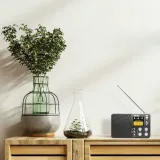 radio-akai-apr-200-zalaczone-wyposazenie-wyjscie-sluchawkowe