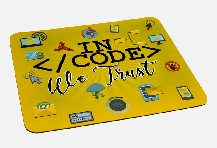 podkladka-pod-myszke-in-code-we-trust-stan-nowy
