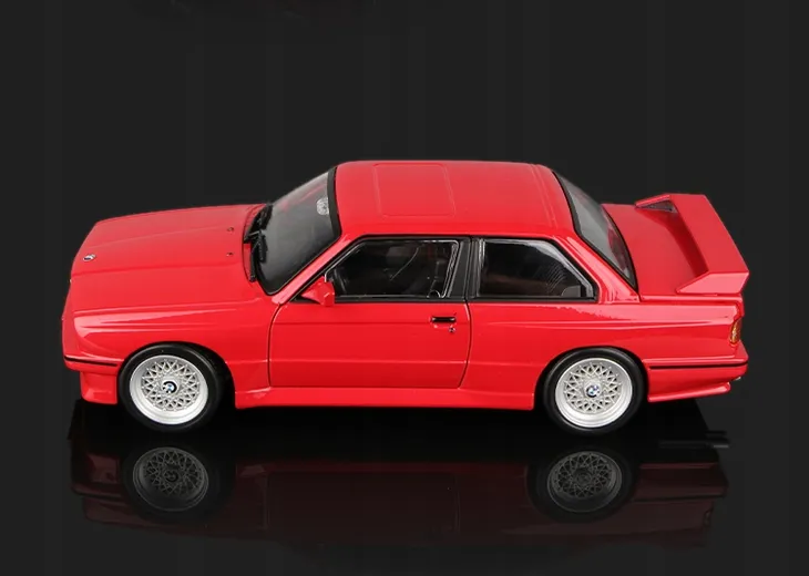 bburago-model-bmw-m3-e30-1988-red-1-24-marka-bburago