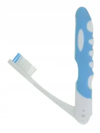 skladana-szczoteczka-do-zebow-niebieska