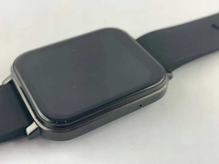 smartwatch-myphone-watch-ls-czarny-ksztalt-koperty-prostokatna