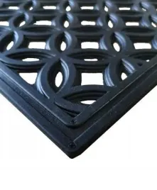 wycieraczka-gumowa-pod-drzwi-pavo-40x60-wz03