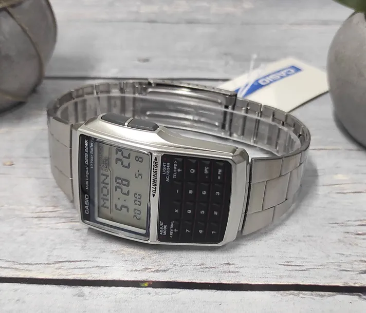 zegarek-casio-dbc-32d-1aef-databank-kalkulator-cechy-dodatkowe-nie-zawiera-niklu