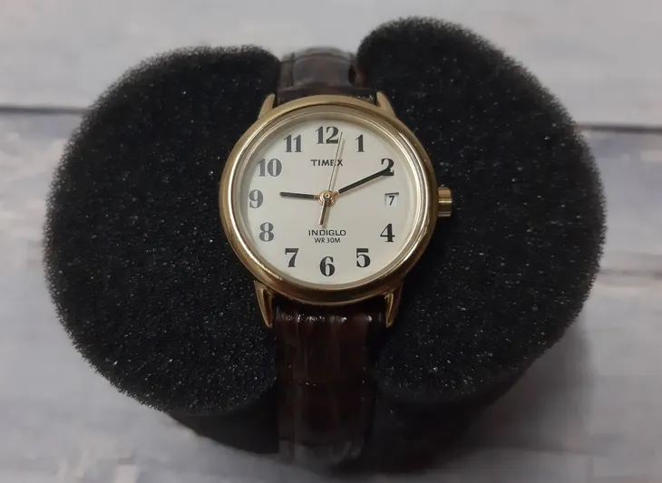 zegarek-timex-t20071-easy-reader-indiglo-damski-marka-timex-model-t20071