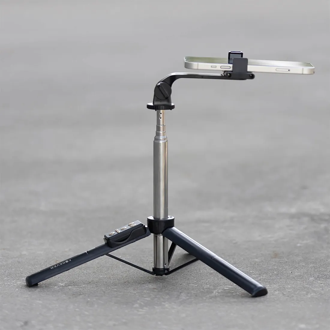 forever-selfie-stick-bluetooth-tripod-sst-100-czarny