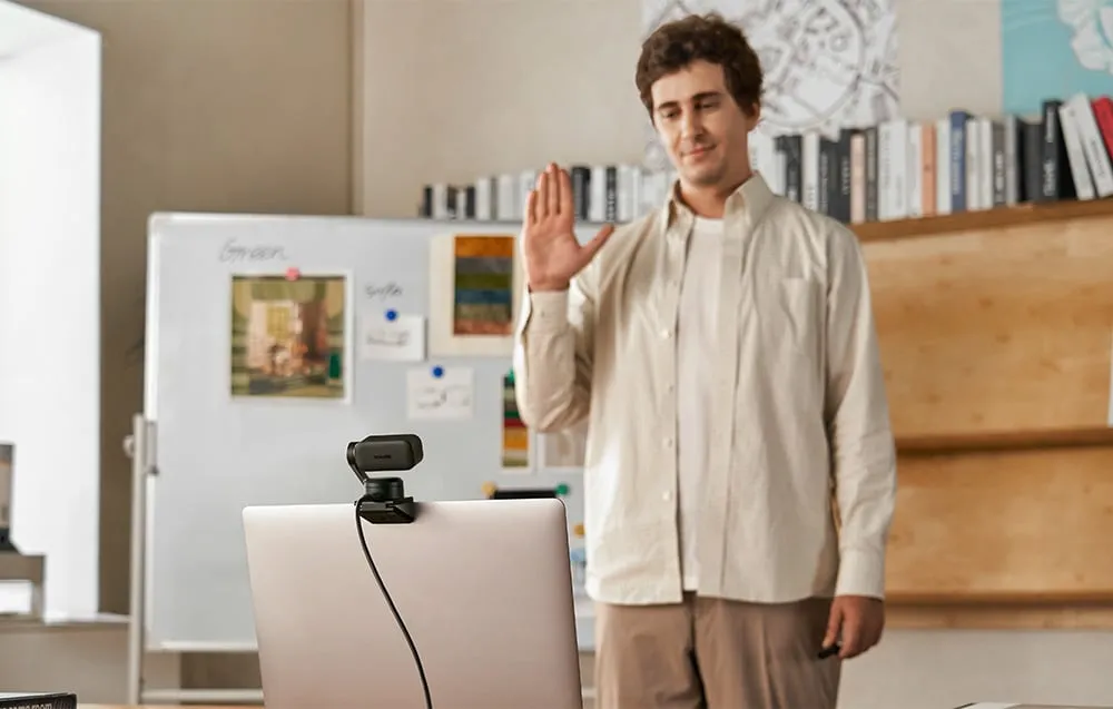 insta360-link-2