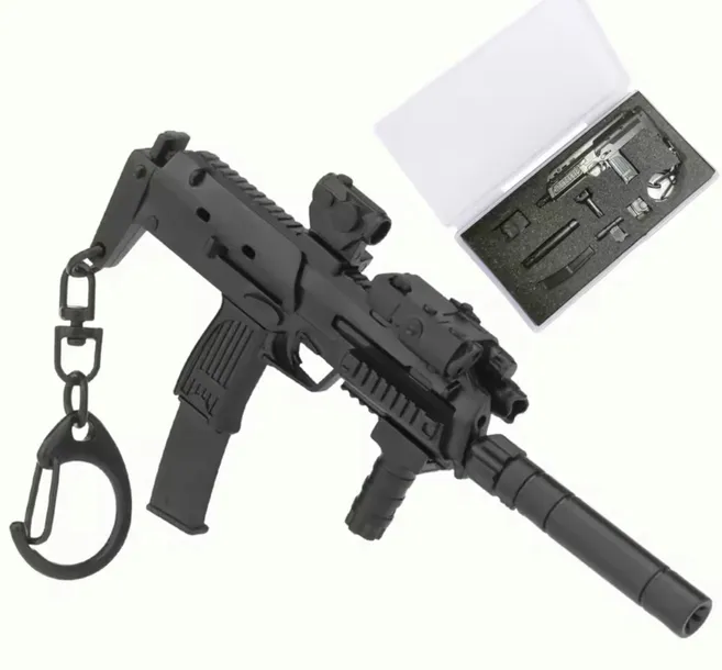 breloczek-do-kluczy-real-mp7-a2-black