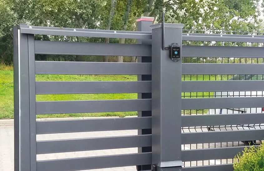 blebox-gatebox-pro-modul-wifi-do-central-bramowych-stan-nowy