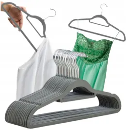 wieszak-szary-welurowy-na-ubrania-20-szt