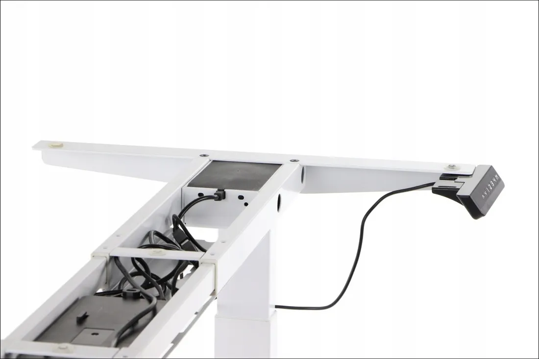 ut04-2t-w-bialy-stan-nowy