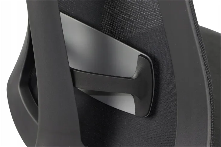 hager-czarny-kolor-obicia-czarny