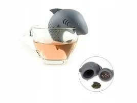 zaparzacz-do-herbaty-rekin-gadzet-prezent