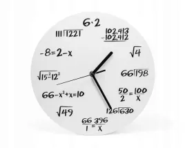 zegar-matematyka-bialy-prezent-gadzet