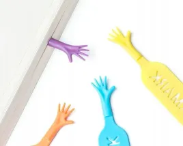 zakladki-do-ksiazki-help-me-4-szt-prezent-gadze