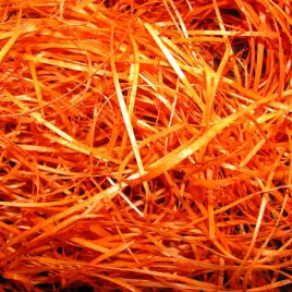 welna-drzewna-pomaranczowa-sianko-wiorki-wypelniacz-wypelnienie-100g