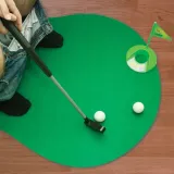 toaletowy-golf-rodzaj-gadzetu-gra-towarzyska