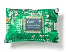 poduszka-komputerowa-prezent-gadzet