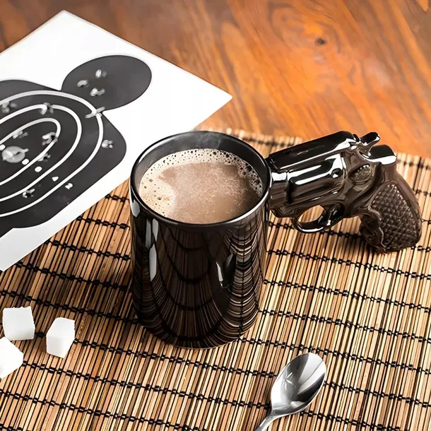 kubek-rewolwer-xl-stan-nowy-waga-z-opakowaniem-0-15-kg