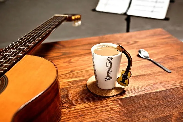 kubek-muzyka-gitara-klasyczna-stan-nowy