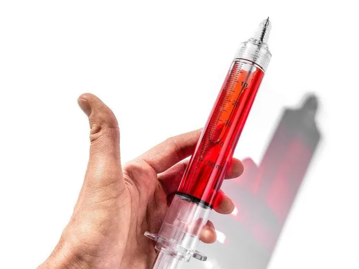 dlugopis-strzykawa-xxl-stan-nowy-marka-gadget-master