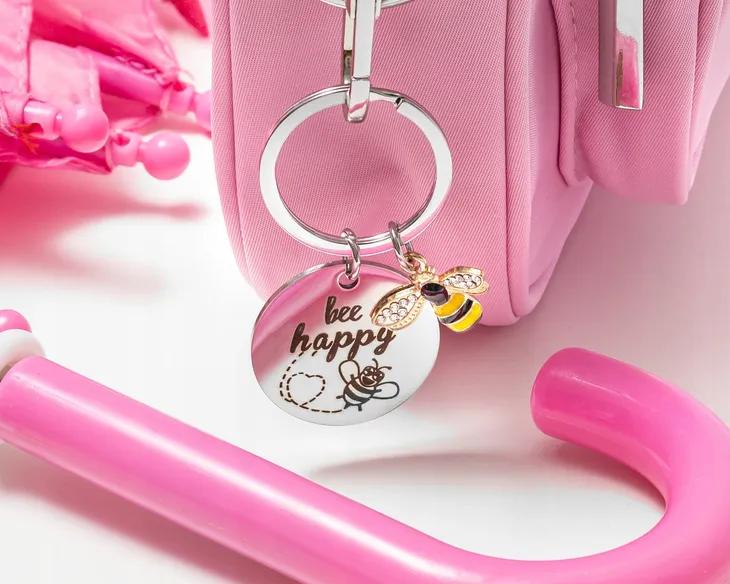 brelok-pszczolka-marka-gadget-master