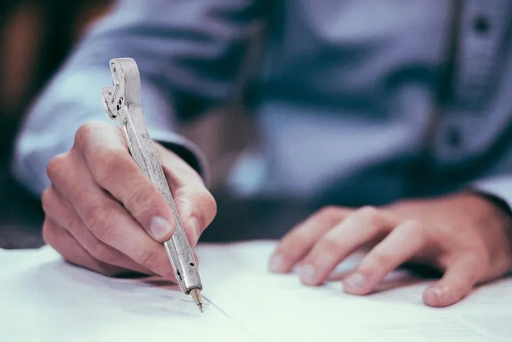 dlugopis-plaski-klucz-okazja-upominek-uniwersalny