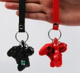brelok-gamera-z-dzwonkiem-czerwony-waga-z-opakowaniem-0-15-kg-stan-nowy