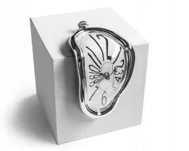 cieknacy-zegar-salvadora-dali-arabskie-cyfry