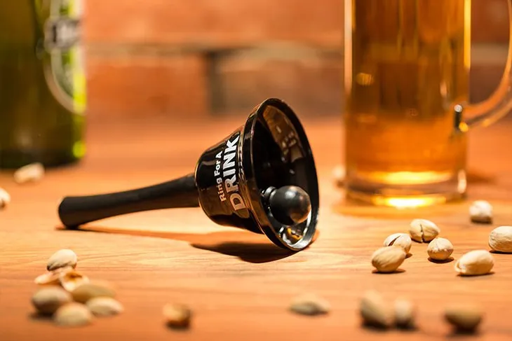 dzwonek-na-drinka-ring-for-a-drink-okazja-upominek-uniwersalny