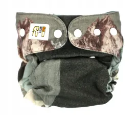 pielucha-welniana-otulacz-gory-z-zielonym-pieluchy-wielorazowe-nappime