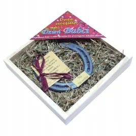 podkowa-na-szczescie-metalowa-z-siankiem-dla-babci