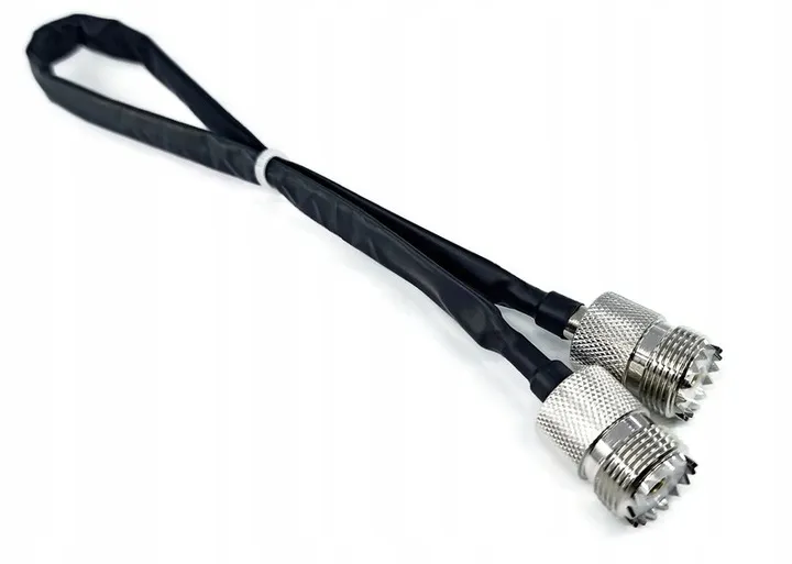 przepust-okienny-gniazda-uhf-50-ohm-do-uc1