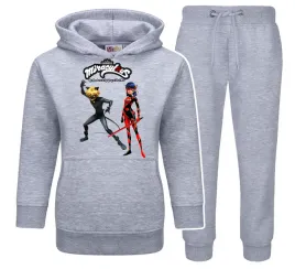 dres-dzieciecy-biedronka-i-czarny-kot-miraculous-producent