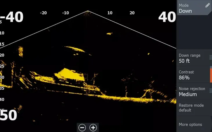 echosonda-lowrance-active-target-2-model-active-target-2