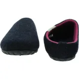 outback-slipper-marka-gumbies