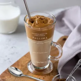 szklanka-do-latte-z-grawerem-dla-kawaholika