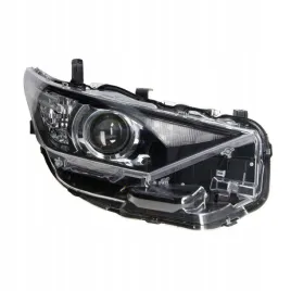 lampa-toyota-auris-e18-corolla-e18-12-19-prawa-reflektor