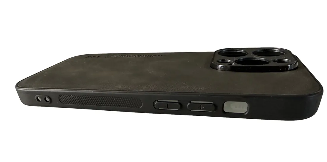 luksusowe-skorzane-etui-do-iphone-14pro-dark-stan-nowy