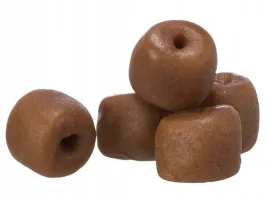 miekki-przysmak-z-dziurka-dla-psa-ulatwia-podawanie-tabletek-trixie-100g