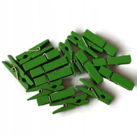 dekoracja-spinacze-klamerki-drewniane-35cm-zielony
