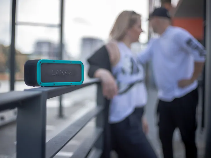 glosnik-bluetooth-lamax-storm1-mp3-ip67-40w-kolor-inny