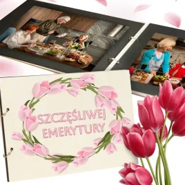 drewniany-album-na-zdjecia-upominek-dla-emeryta-prezent-na-emeryture-nadruk