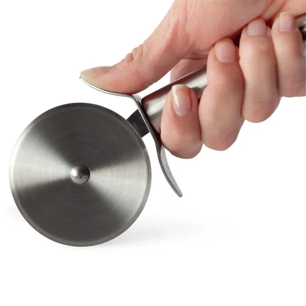 noz-do-pizzy-stalowy-okragly-21-cm-kod-produktu-130416