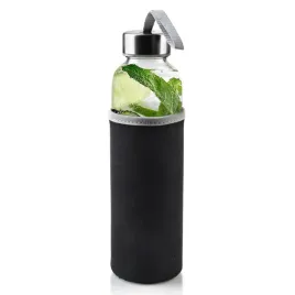butelka-na-wode-szklana-z-pokrowcem-czarna-490-ml