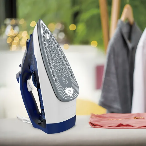 zelazko-tefal-fv2838-marka-tefal