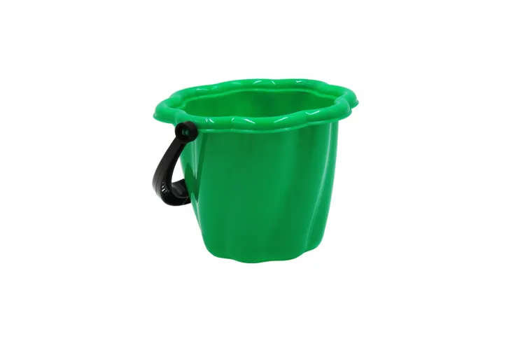 duze-wiaderko-do-piaskownicy-rodzaj-wiaderka