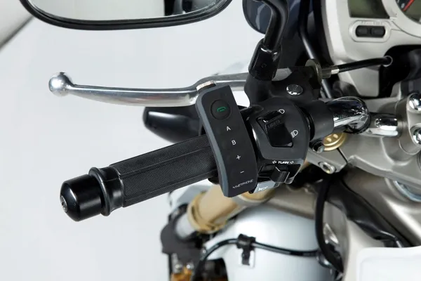 interkom-motocyklowy-ejeas-e6-pilot-bluetooth