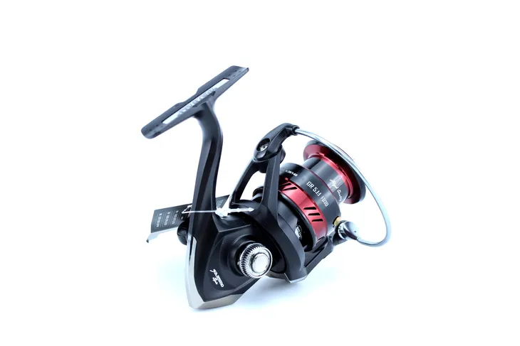 kolowrotek-mistrall-saimino-spin-fd-2000-7-1bb-spinning-moc-hamulca-7-kg